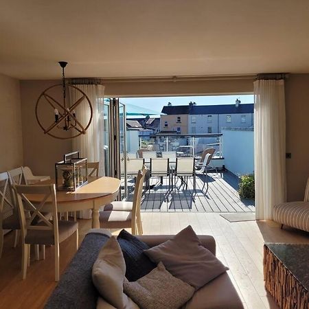 Central Modern Townhouse In Saundersfoot Villa ภายนอก รูปภาพ
